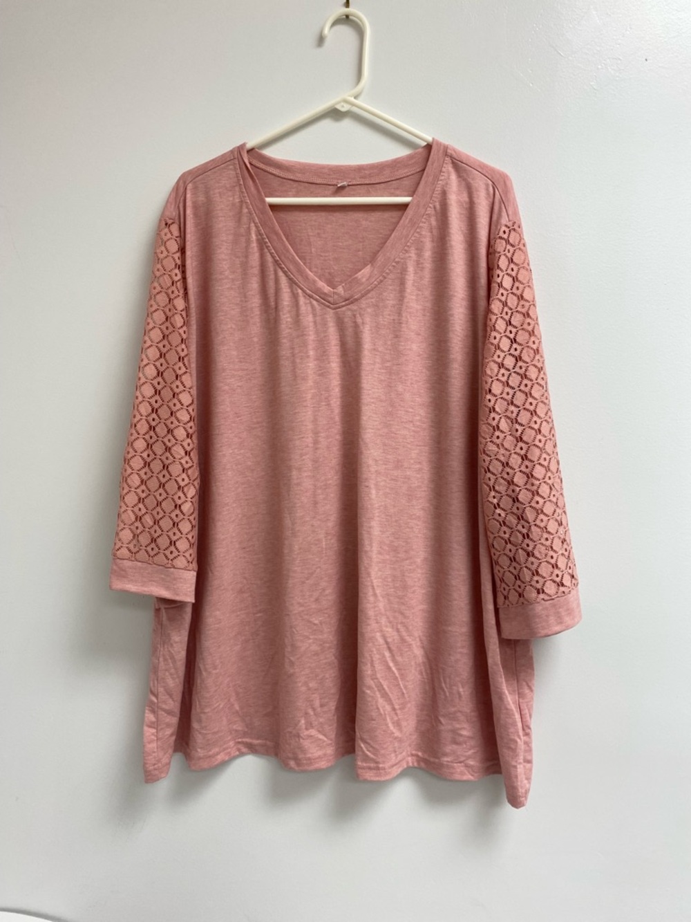 Women’s 5XL Pink Top With Crocheted Sleeves. Soft And Comfy